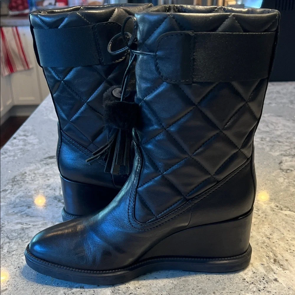 NEW Aquatalia Caliana Waterproof Quilted Leather Wedge Boots Size 9